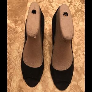 FINAL PRICE 10 M black suede peep toe 4 inch pumps